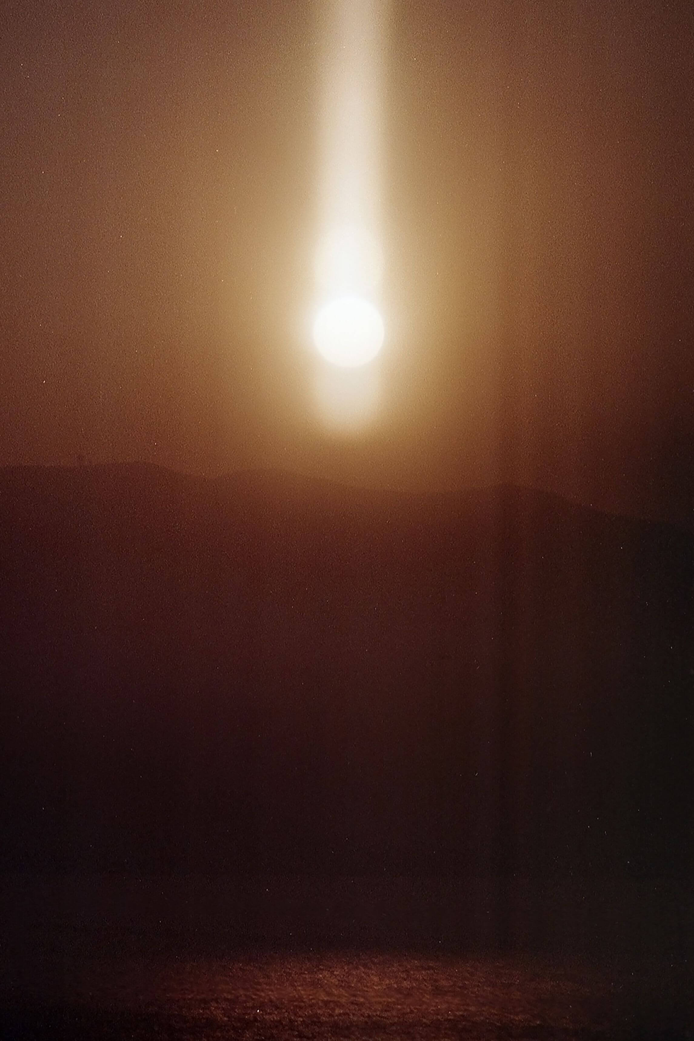 Under the Sun – An Analogue Ode to Light